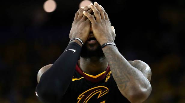 lebronjames-cropped_o6c726xt1gsk1k9j5akt690e8