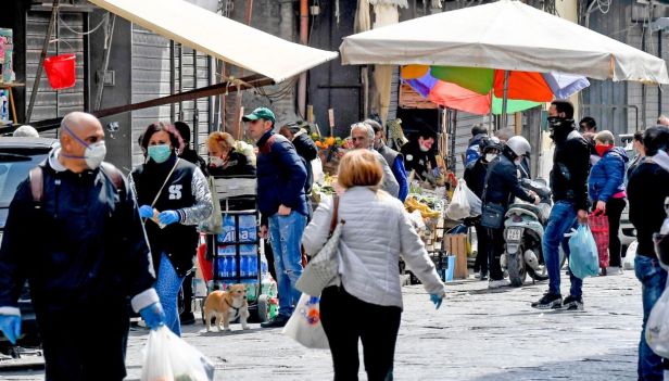 coronavirus-napoli-2